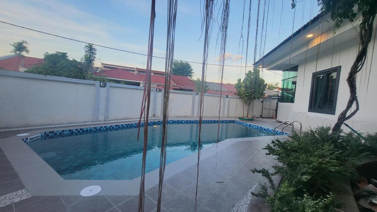 Fairy Retreat Pravite Pool - 10-12 Pax Rumah percutian