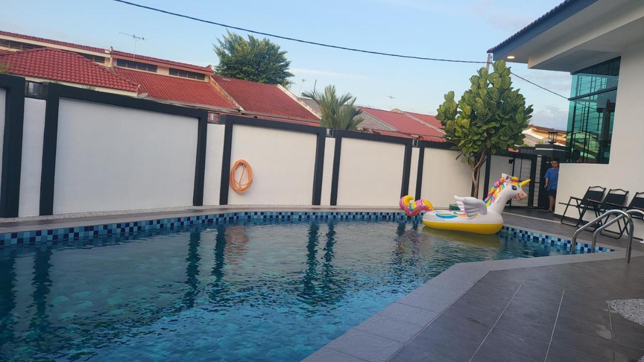 Rumah percutian Fairy Retreat Pravite Pool - 10-12 Pax *